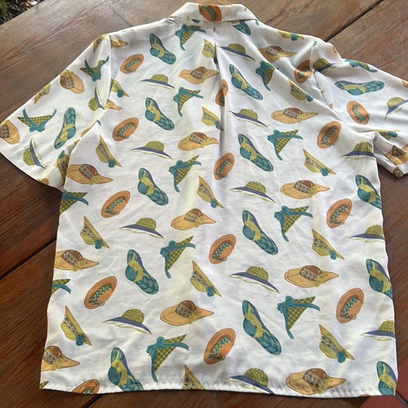 Vintage Blanca made in Madrid Spain dressy hat print all over button up blouse - Picture 7 of 8
